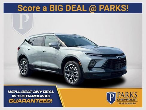 Certified 2025 Chevrolet Blazer RS FWD image 1