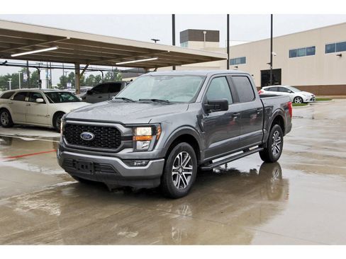 Used 2023 Ford F150 XL w/ STX Appearance Package RWD image 3