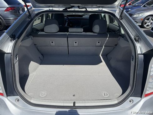 Used 2010 Toyota Prius Five FWD image 16
