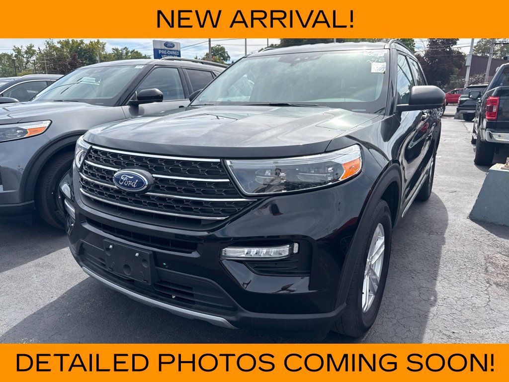 Used 2023 Ford Explorer XLT w/ Equipment Group 202A AWD/4WD image 1