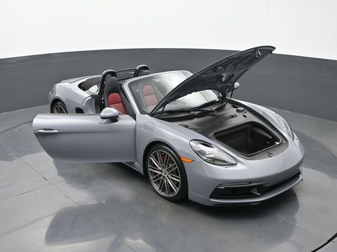 Certified 2025 Porsche 718 Boxster S RWD image 26