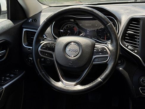 Used 2021 Jeep Cherokee Latitude Lux w/ Comfort/Convenience Group AWD/4WD image 12