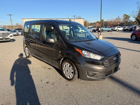 Used 2022 Ford Transit Connect XL image 9