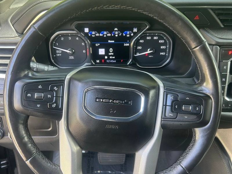 Used 2021 GMC Yukon Denali AWD/4WD image 16