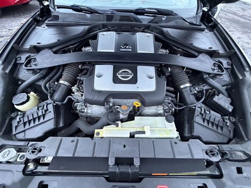 Used 2009 Nissan 370Z Touring image 20