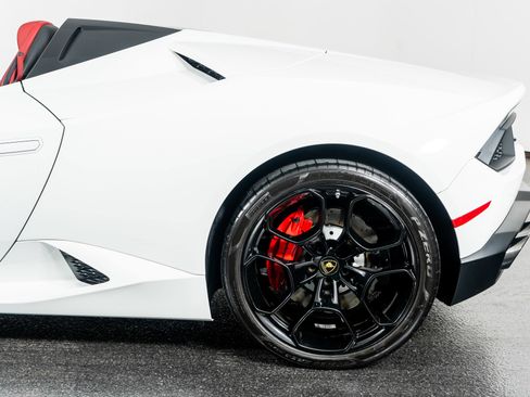 Used 2018 Lamborghini Huracan LP 580-2 image 18