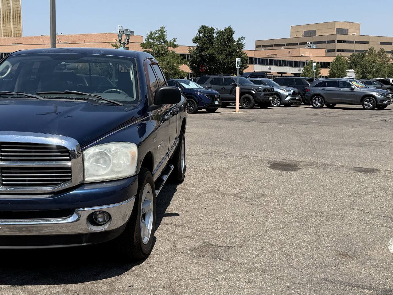 Used 2007 Dodge Ram 1500 Truck SLT AWD/4WD image 2