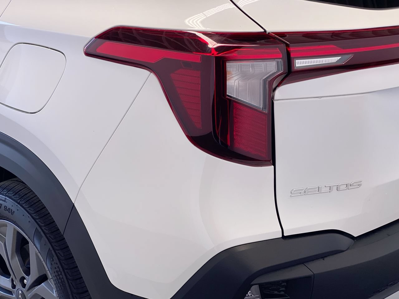 Certified 2026 Kia Seltos LX AWD/4WD image 9