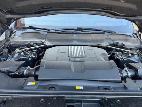 Used 2018 Land Rover Range Rover AWD/4WD image 8