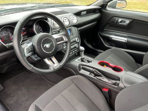 Used 2019 Ford Mustang Coupe image 19