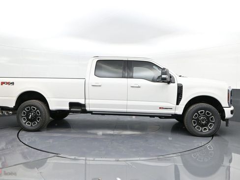 New 2025 Ford F350 Platinum image 26