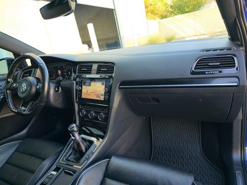 Used 2019 Volkswagen Golf R 4-Door AWD/4WD image 28