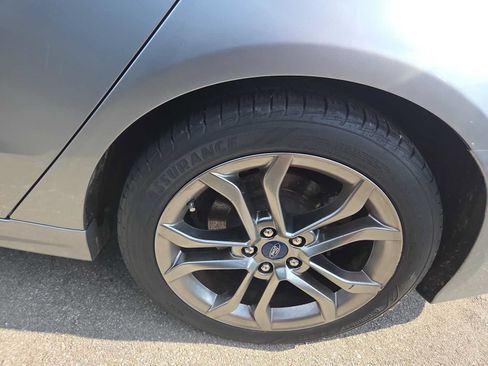Used 2020 Ford Fusion Titanium FWD image 8