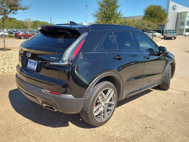 Used 2021 Cadillac XT4 Sport w/ Cold Weather Package FWD image 5
