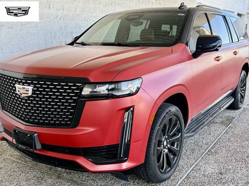 Used 2021 Cadillac Escalade ESV Premium Luxury image 1