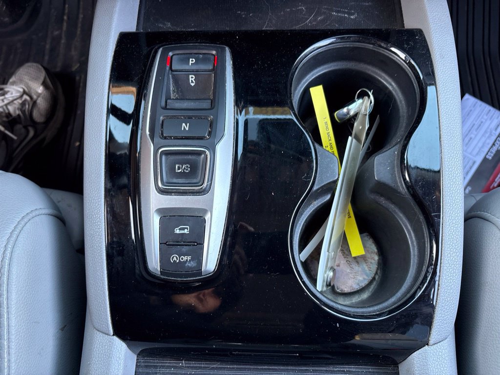 Used 2017 Honda Pilot Touring image 26