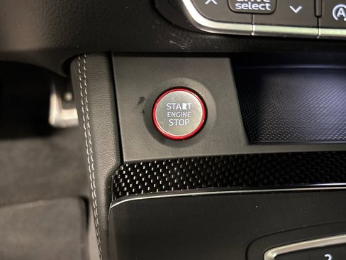 Used 2020 Audi SQ5 Premium Plus w/ Premium Plus Package image 36