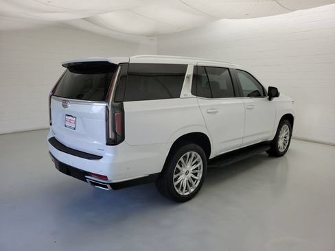 Used 2023 Cadillac Escalade Premium Luxury w/ LPO, Floor Liner Package RWD image 5