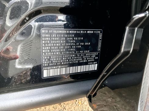 New 2026 Volkswagen Tiguan SE R-Line image 37