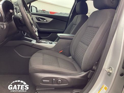 Used 2022 Chevrolet Blazer LT FWD image 13