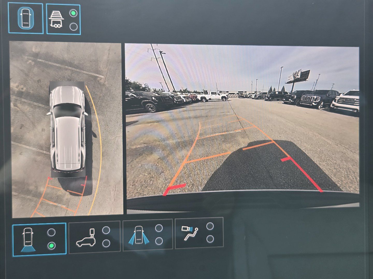 New 2026 GMC Yukon Denali w/ Sun & Power Step Package AWD/4WD image 9