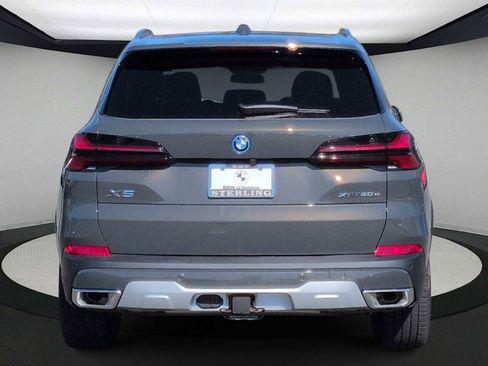 New 2026 BMW X5 xDrive50e image 7