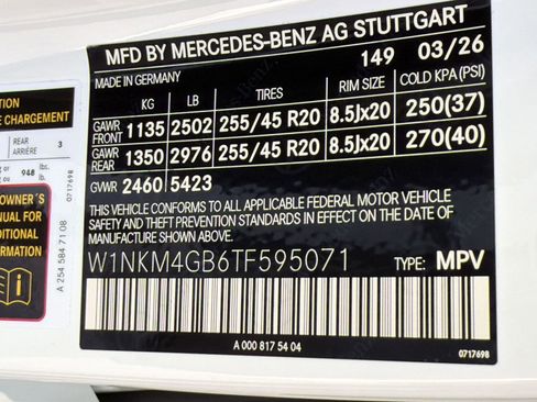 New 2026 Mercedes-Benz GLC 300 image 32