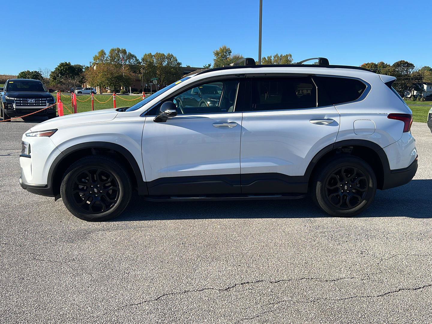 Used 2022 Hyundai Santa Fe XRT AWD/4WD image 2