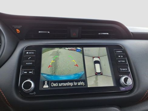 Used 2024 Nissan Kicks SR FWD image 19