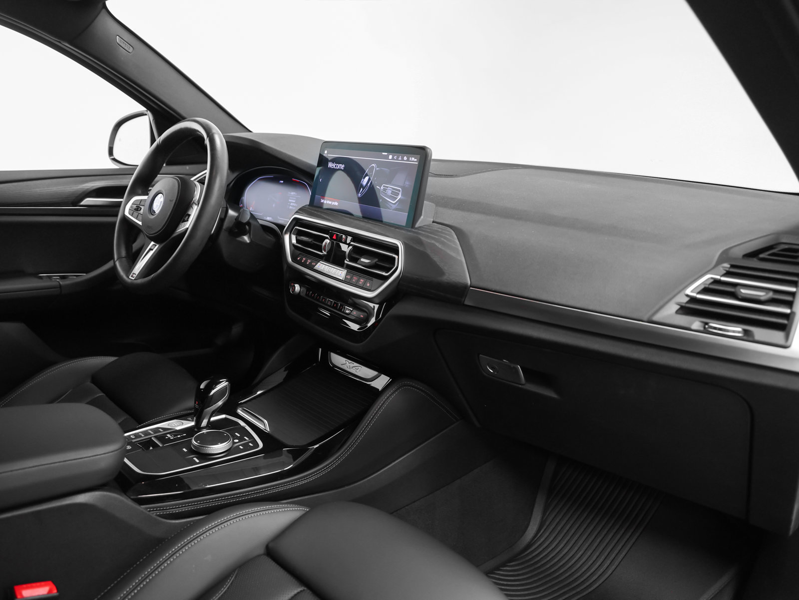 Used 2023 BMW X4 xDrive30i w/ M Sport Package AWD/4WD image 21