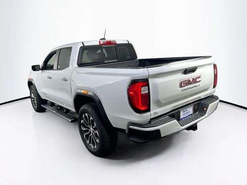 Used 2025 GMC Canyon Denali AWD/4WD image 7