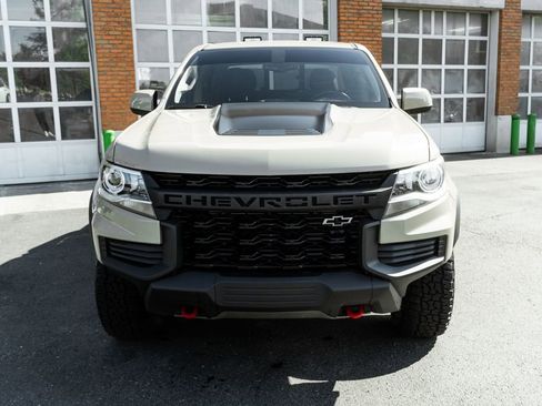Used 2021 Chevrolet Colorado ZR2 w/ ZR2 Dusk Special Edition AWD/4WD image 31