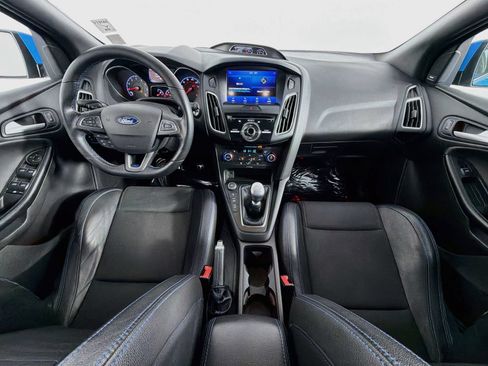Used 2017 Ford Focus RS AWD/4WD image 10