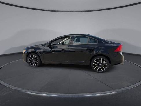 Used 2018 Volvo S60 T5 Dynamic w/ Vision Package AWD/4WD image 5