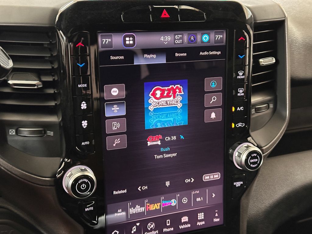 New 2026 RAM 2500 Tradesman AWD/4WD image 35