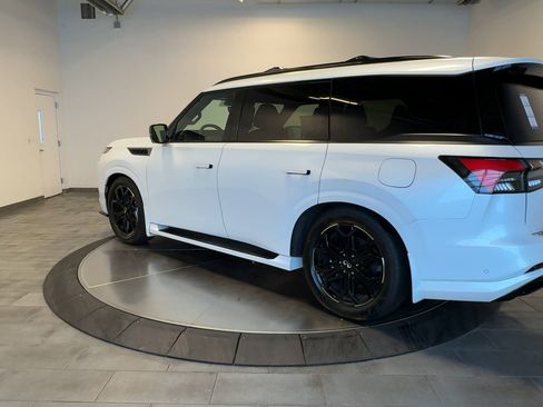 New 2026 INFINITI QX80 4WD image 6