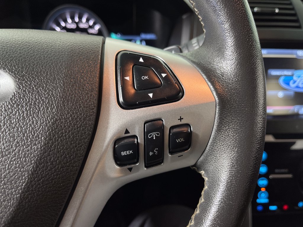 Used 2015 Ford Explorer Sport w/ Equipment Group 401A AWD/4WD image 29