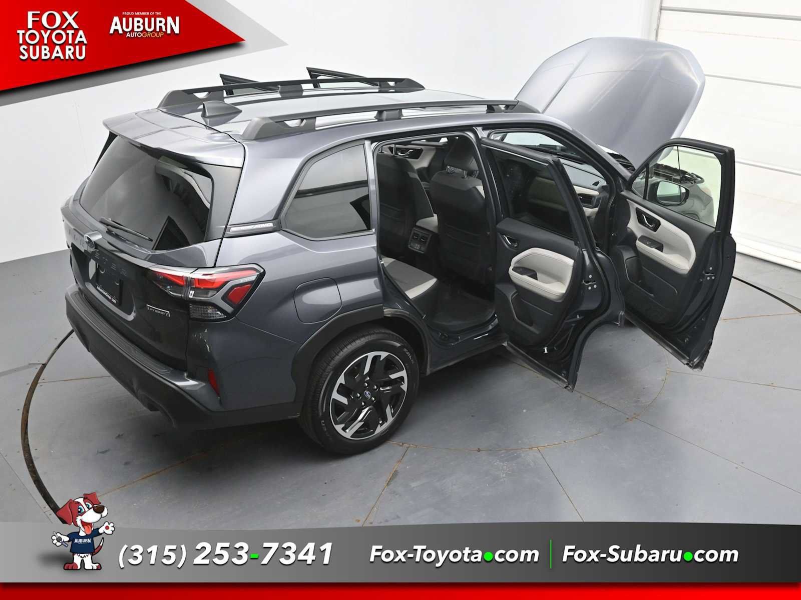 Used 2025 Subaru Forester Limited AWD/4WD image 37