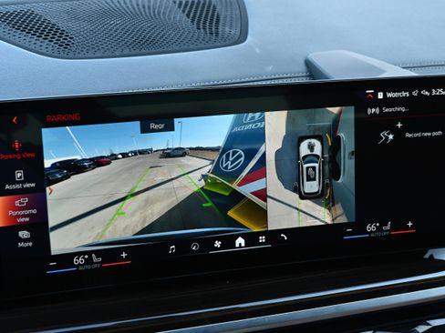 Certified 2025 BMW X5 xDrive40i w/ Premium Package image 15