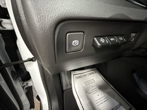 Used 2024 Buick Enclave Premium AWD/4WD image 11