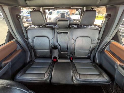 Used 2022 Ford Bronco Outer Banks AWD/4WD image 14