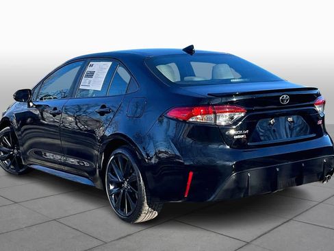 Used 2023 Toyota Corolla SE w/ SE Premium Package image 12