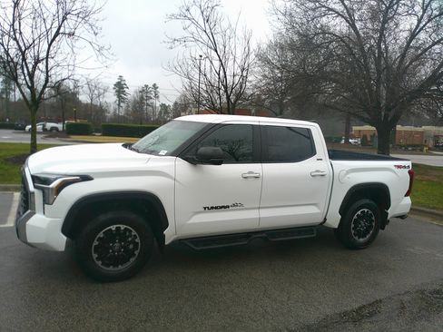 Used 2025 Toyota Tundra SR5 w/ TRD Off-Road Package image 8