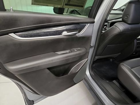 Used 2023 Cadillac XT5 Premium Luxury AWD/4WD image 25