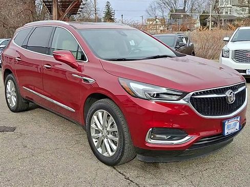 Used 2021 Buick Enclave Premium w/ Sun and Sites Package image 2