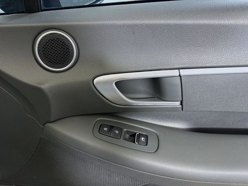 Used 2021 Hyundai Sonata SE image 30