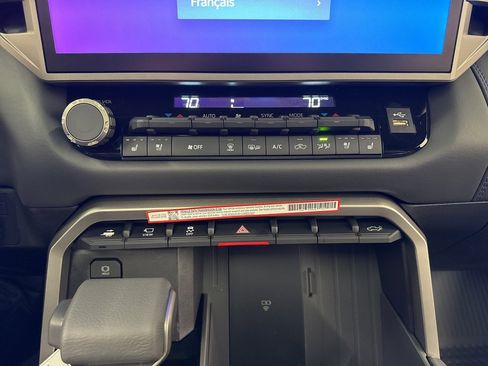 New 2026 Toyota Tundra Platinum image 32