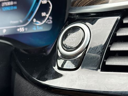 Certified 2023 BMW 530e w/ M Sport Package image 27