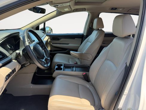 Used 2023 Honda Odyssey EX-L image 10