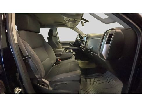 Used 2017 Chevrolet Silverado 1500 LT w/ All Star Edition image 16